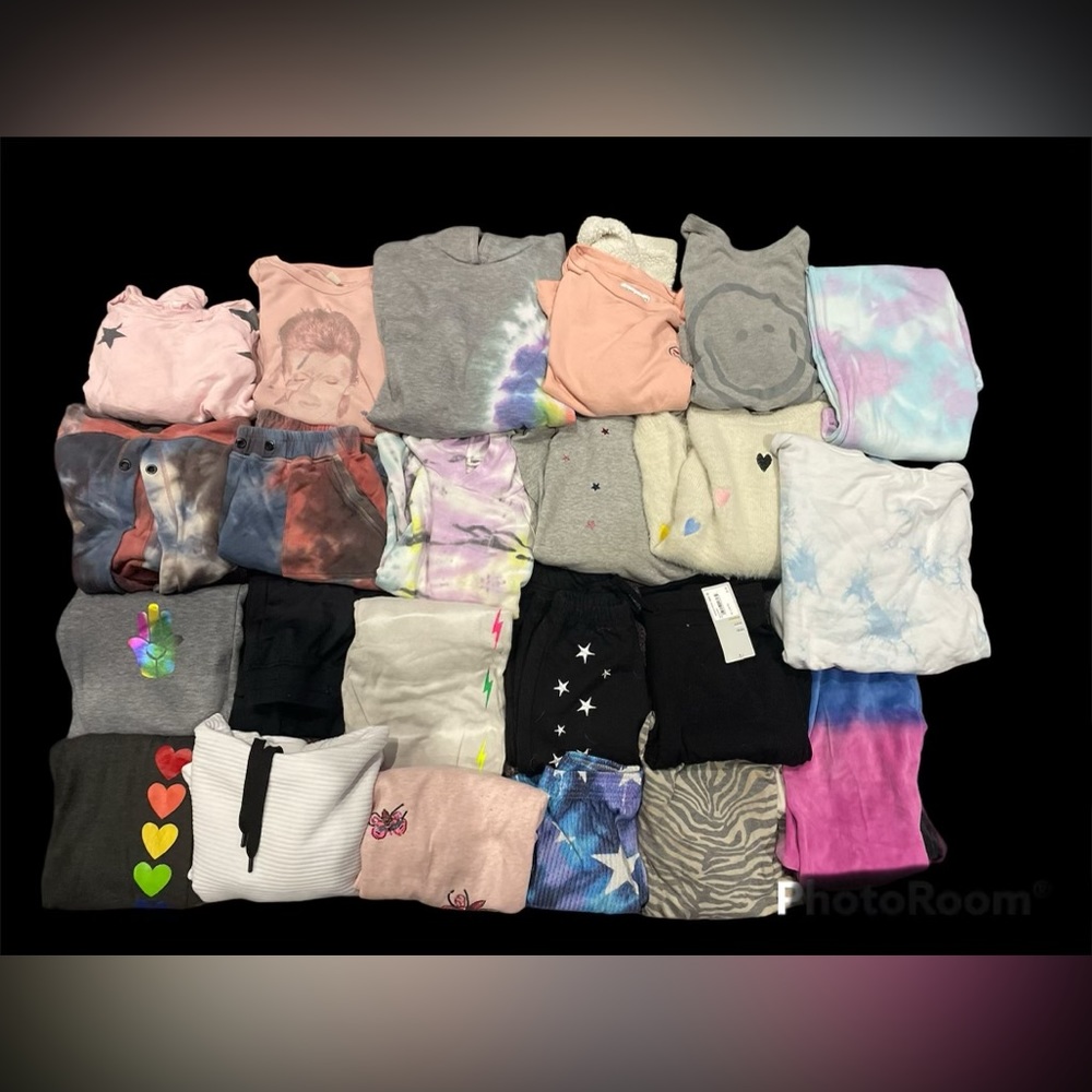 HUGE lot 23 pieces girls sweatshirts, sweatpants Trendy teen designers!